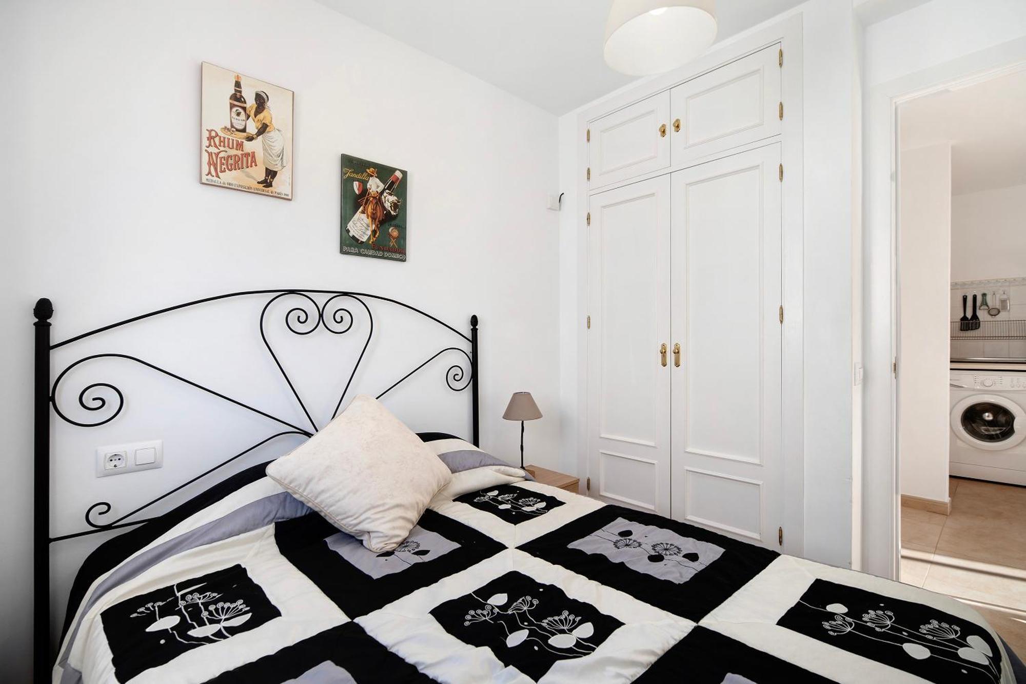 Apartamento Merce Рота Екстериор снимка